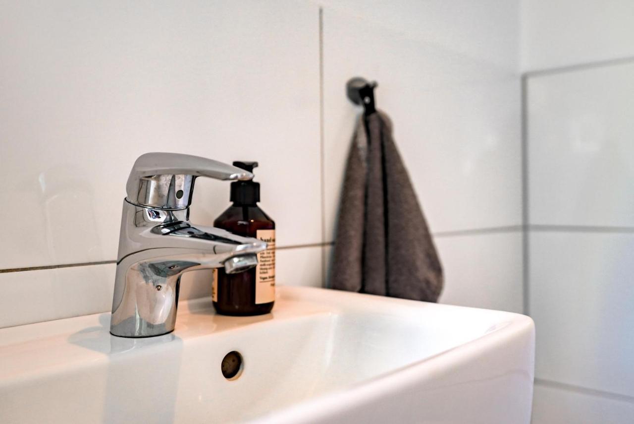 Schoenes Zimmer Nr 3 In Leer Ortsteil Nuettermoor Lägenhet Nuttermoor Exteriör bild